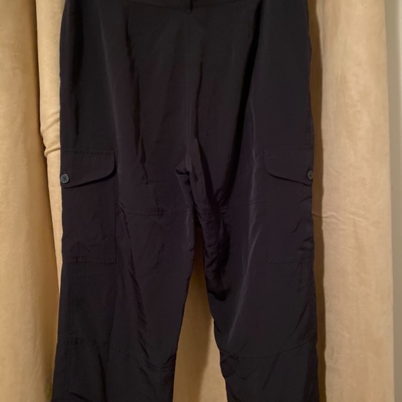 Chaps capris black silky cargo - Picture 4 of 6